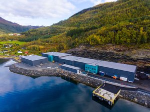 Benchmark opens land-based salmon egg production facility