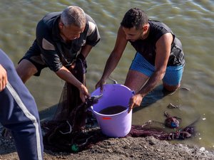 1. An Egyptian fish farmer with Wasseem Emam from Ethical Seafood Research (ESR)